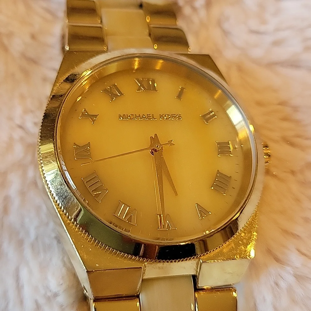 Round Analog Watch Michael Kors MK-6152 - Picture 3 of 9